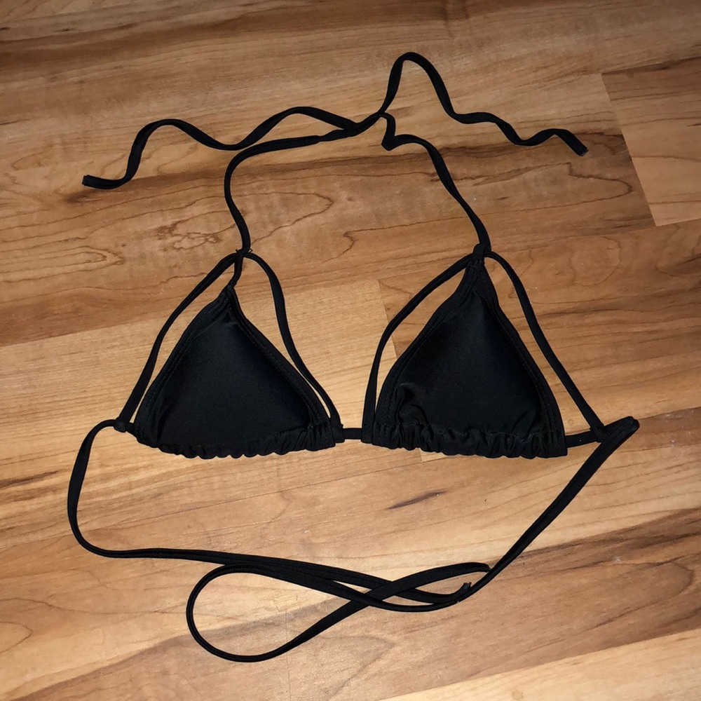 Never Worn Black triangle Swimsuit Top